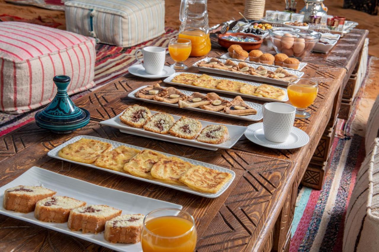 Sanmao Desert Luxury Camp Merzouga Bagian luar foto