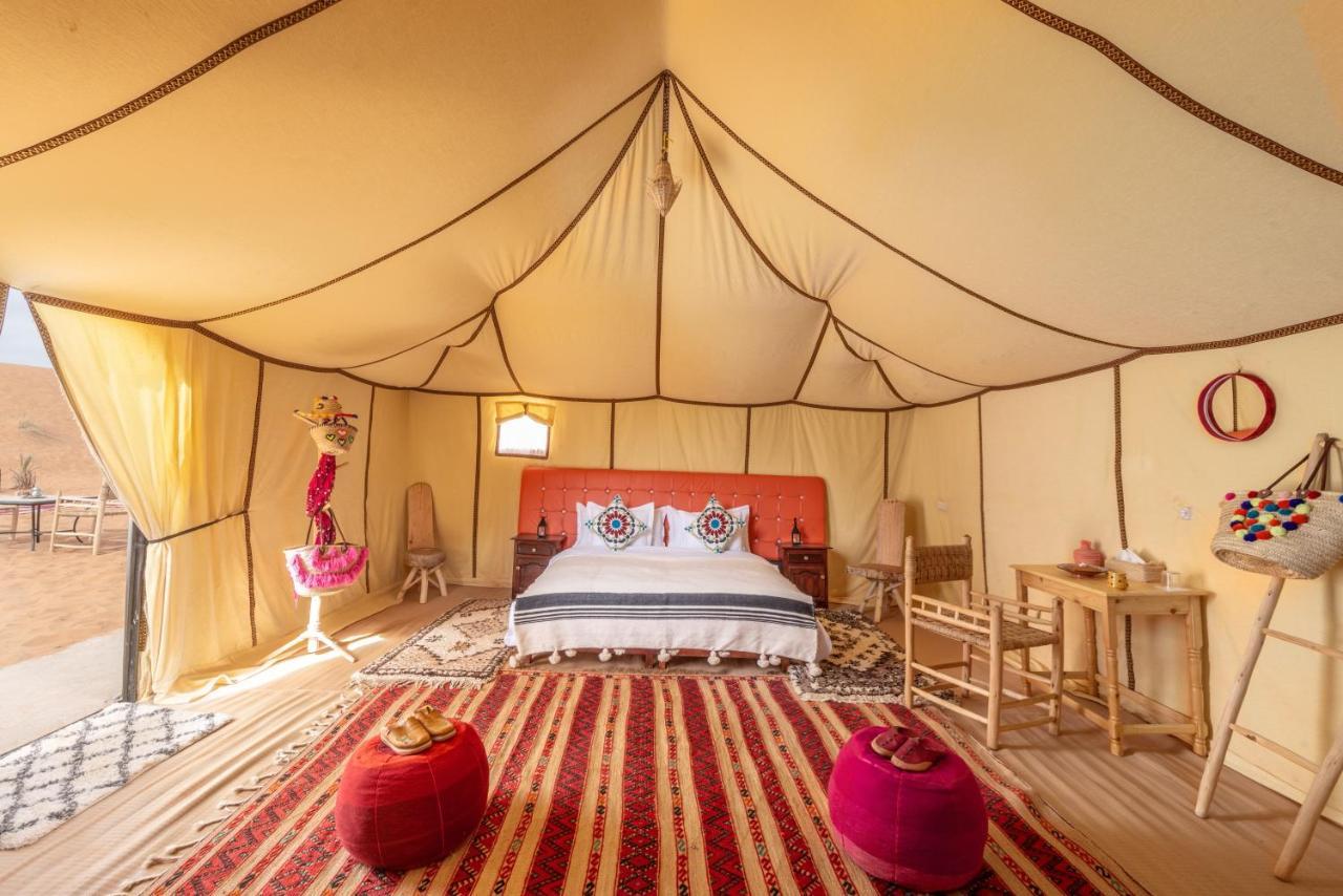 Sanmao Desert Luxury Camp Merzouga Bagian luar foto