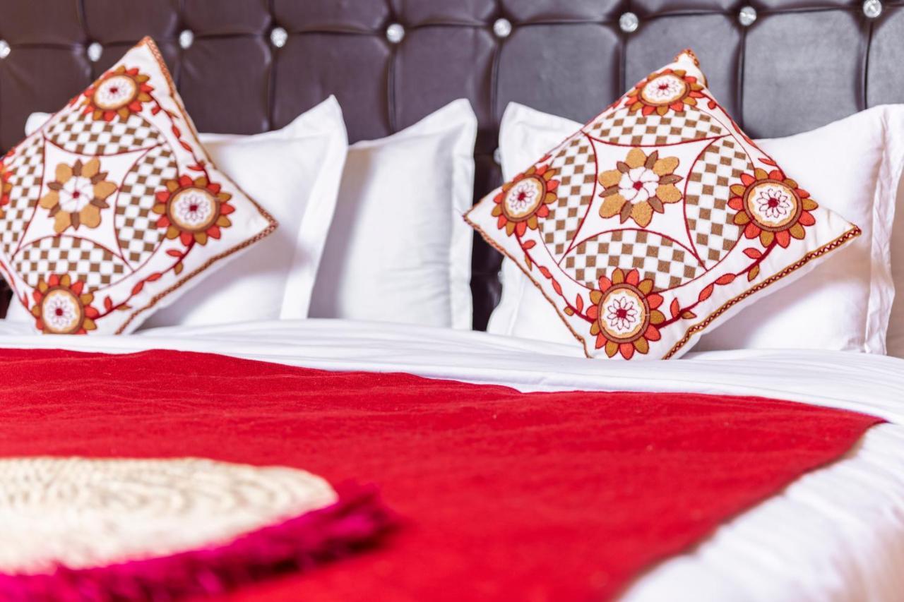 Sanmao Desert Luxury Camp Merzouga Bagian luar foto