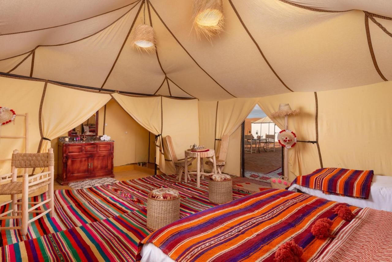 Sanmao Desert Luxury Camp Merzouga Bagian luar foto