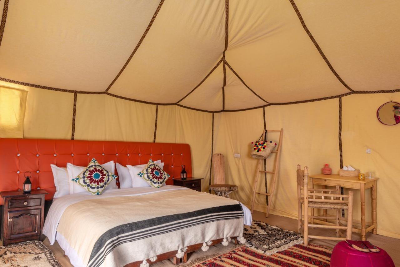 Sanmao Desert Luxury Camp Merzouga Bagian luar foto