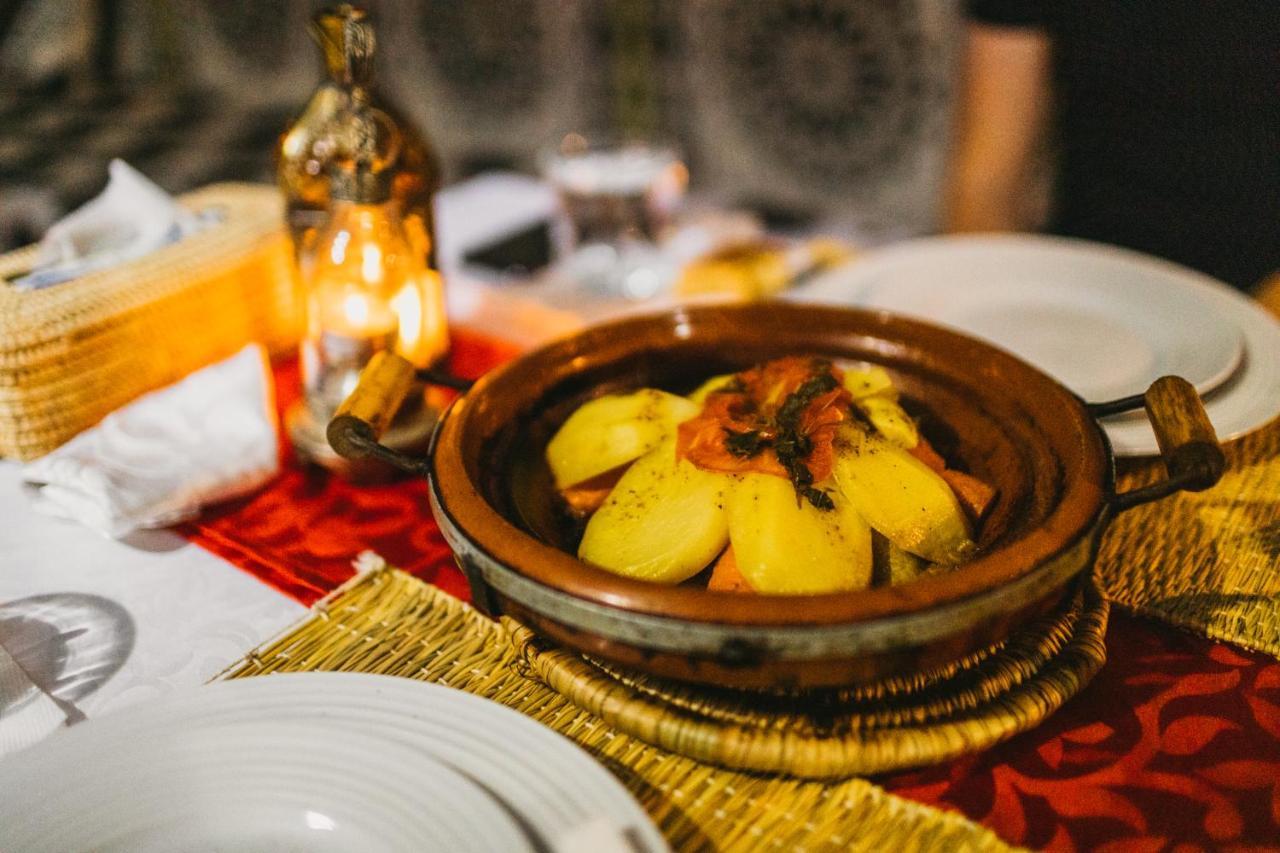 Sanmao Desert Luxury Camp Merzouga Bagian luar foto