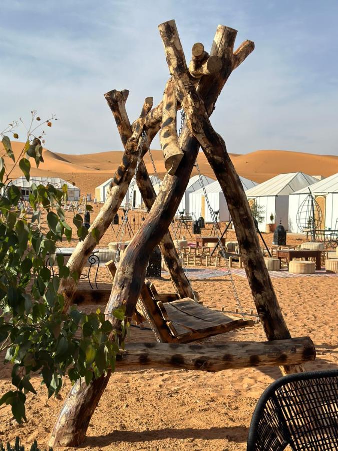 Sanmao Desert Luxury Camp Merzouga Bagian luar foto